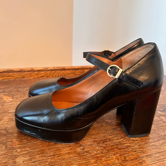 Musier Paris Black Heeled Shoes - Picture 2 of 4